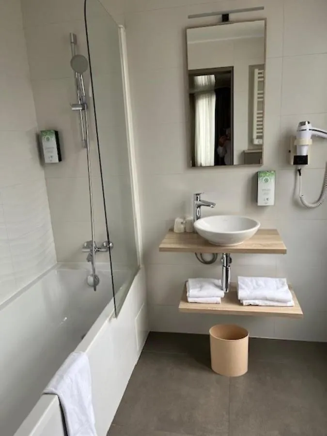 Campanile Paris 14 - Maine Montparnasse Hotell
